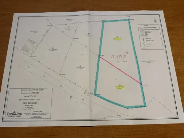Terrain 2111 m²