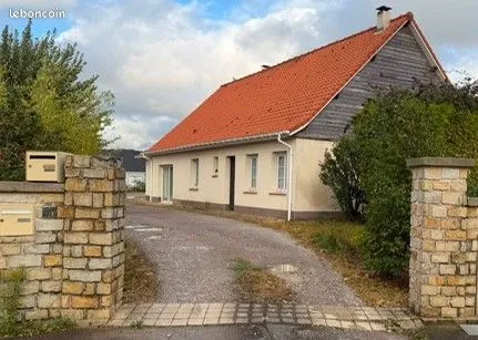A vendre Maison avec revenu locatif