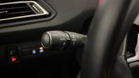 Peugeot 308 1.5 BlueHDi 130ch S&S Allure — photo 23
