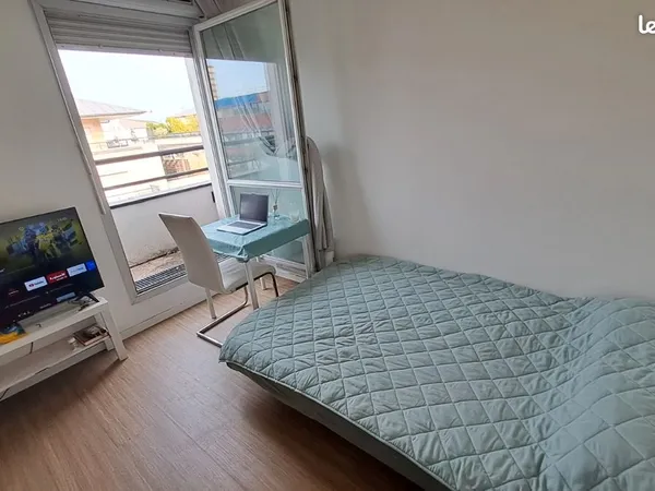 Sous-location - Joli studio à Rosny-sous-Bois, à 15 min de Paris