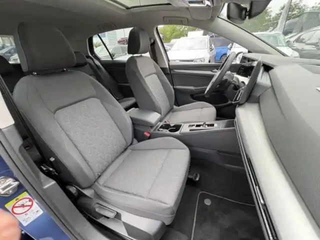 Volkswagen Golf 1.5 ehybrid 204ch vw edition dsg6 — photo 12