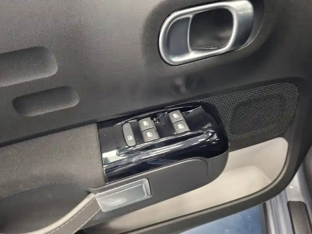 Citroën C3 puretech 83 s&amp;s bvm5 — photo 18