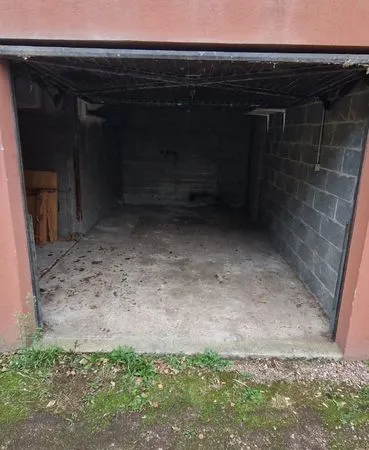 Garage avec éléctricité