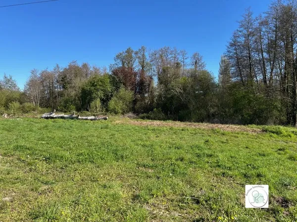 Terrain à bâtir 1300m² Bourg sur Gironde