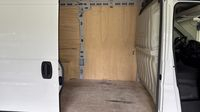 Peugeot Boxer L2H2 3.3 140ch BlueHDi S&S — photo 10