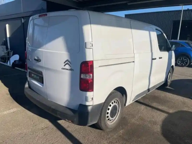 Citroën Jumpy fg m 1.5 bluehdi 120ch s&amp;s pack driver — photo 5