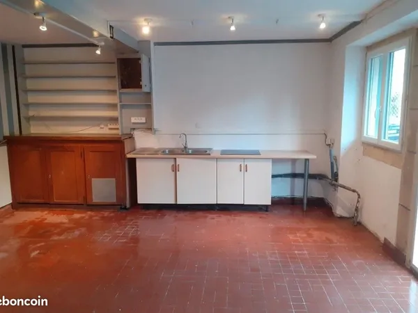 Studio 55m2 à louer