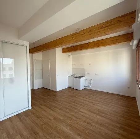 Studio 1 pièce 31 m²