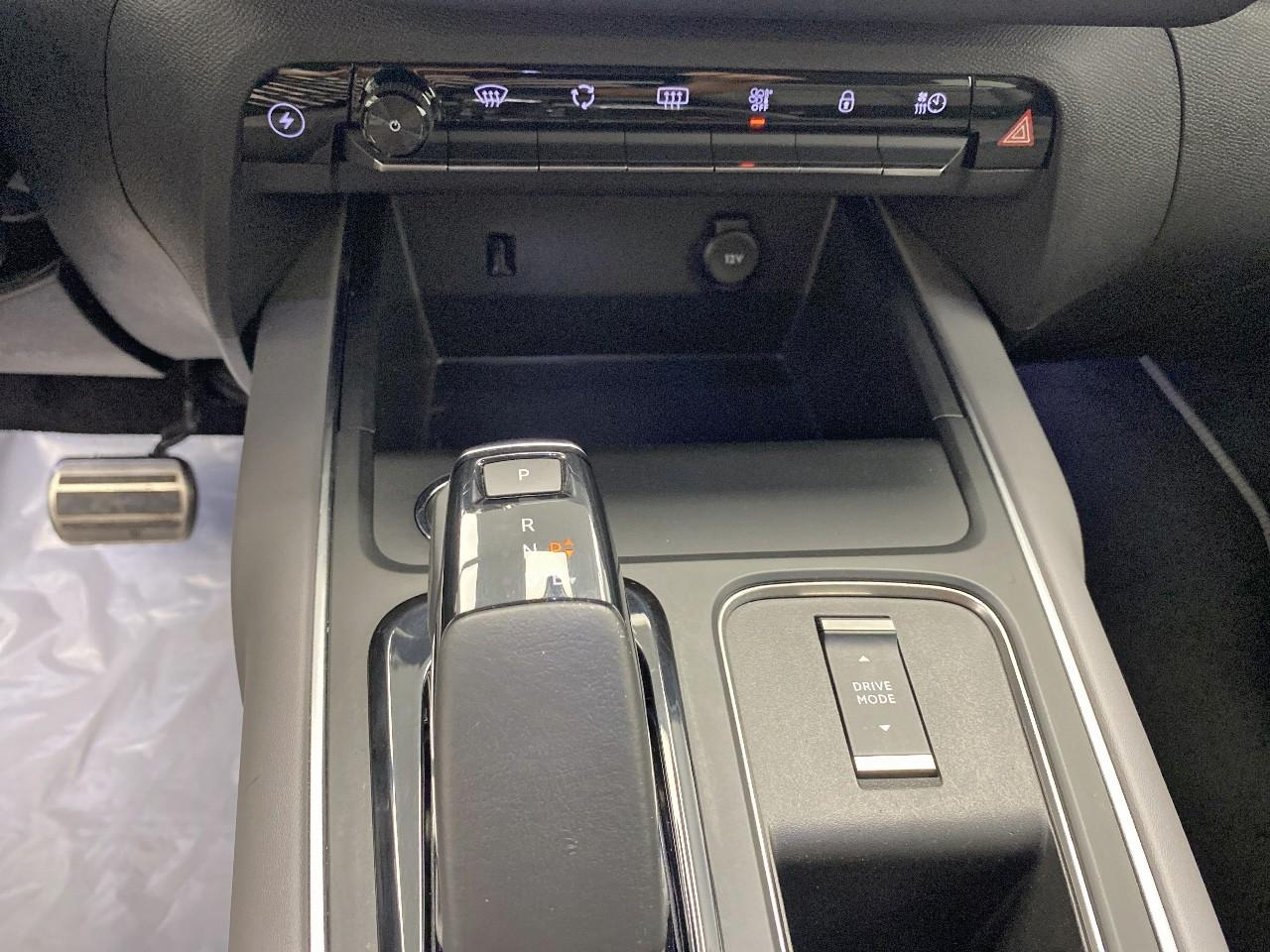 Citroën C5 Aircross hybride rechargeable 225 e-eat8 shine pack — photo 15