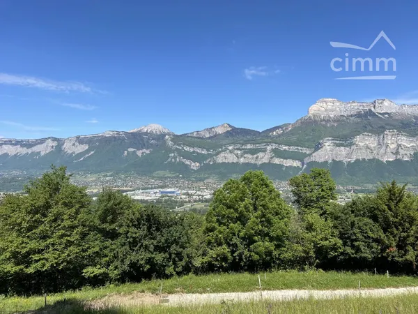 terrain à Bâtir sur les hauteurs de Froges