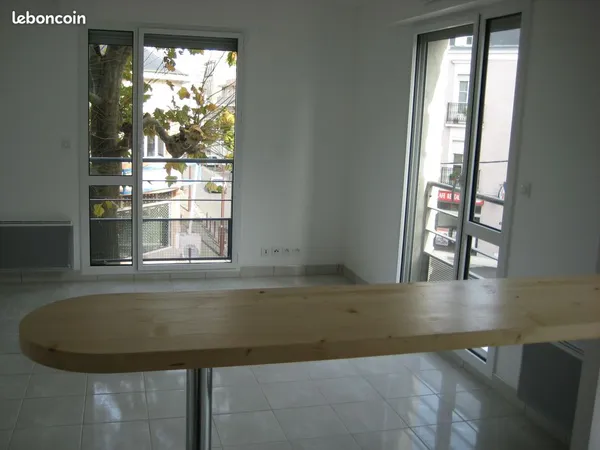 Appart. 2 pièces 41 m² NANTES REPUBLIQUE avec Parking