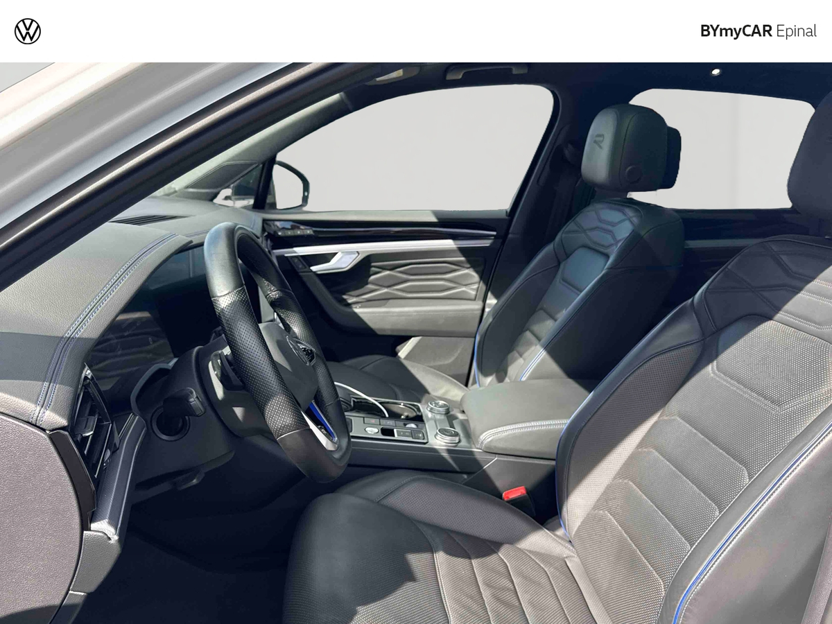 Volkswagen Touareg 3.0 TSI eHybrid 462 ch Tiptronic 8 4Motion — photo 11