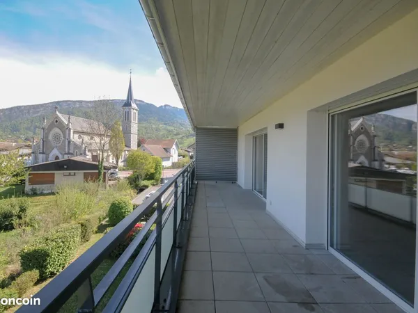 Grand T4 duplex de 141,06 m² au sol de standing - Garage et cave. Appartement à vendre Saint-Jorioz
