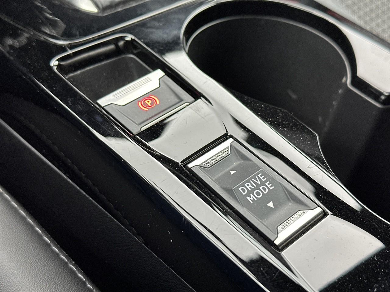 Peugeot 208 electrique 50 kwh 136ch gt — photo 31