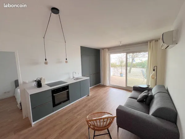 Rare, 2 chambres , 2 sdd, parking