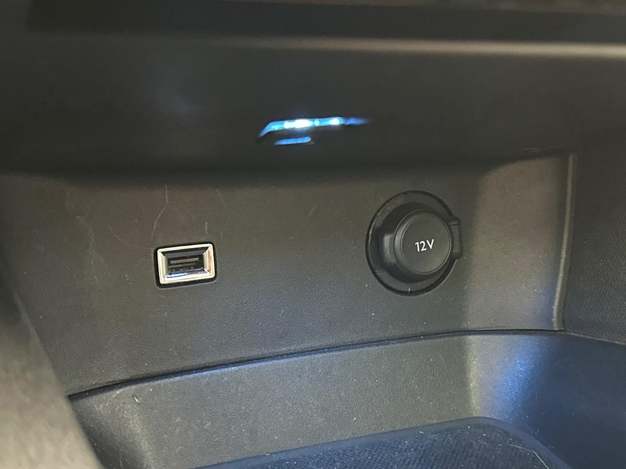 Peugeot 3008 puretech 130ch s&s bvm6 allure — photo 27