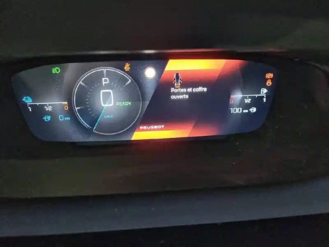 Peugeot 408 phev 225 e-eat8 — photo 10