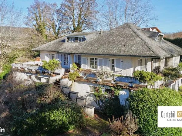 Maison 6 pièces 176 m²