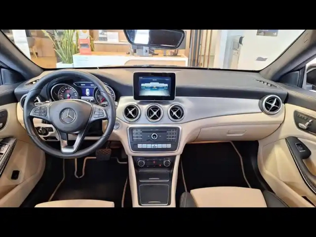 Mercedes Cla 180 d inspiration 7g-dct — photo 30