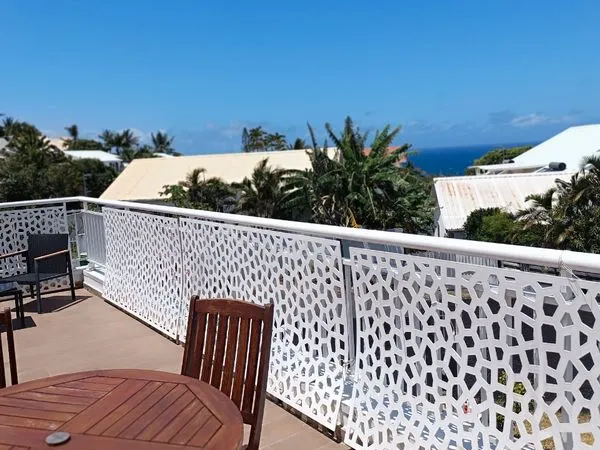 Ensemble immobilier de 3 f3 meublés proche CHU sud