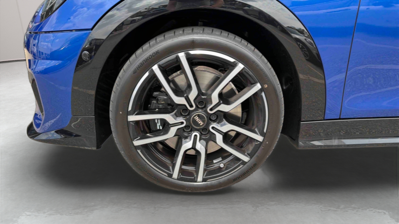 Mini Cooper 204 ch DKG7 S — photo 19