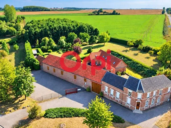 Maison 18 pièces 590 m²