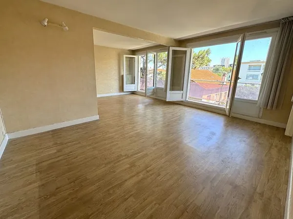 Appartement T3 Vallières / Marcombes
