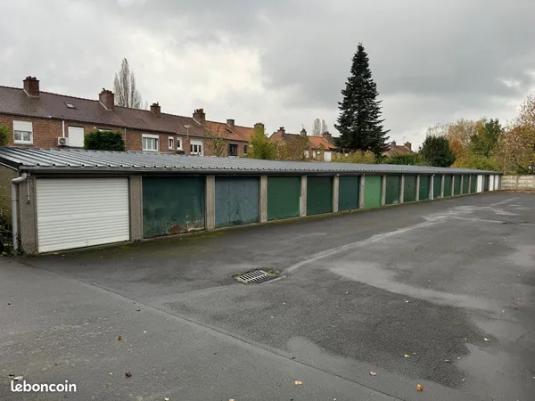 Garage fermé box Marcq en Baroeul Quesne Quartier Mairie