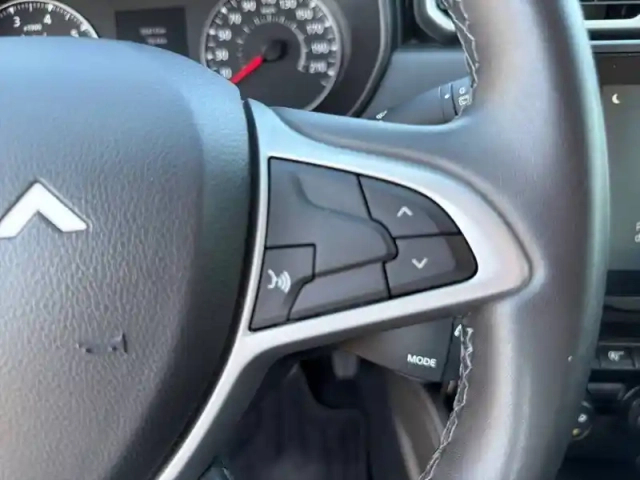 Dacia Duster eco-g 100 4x2 — photo 25