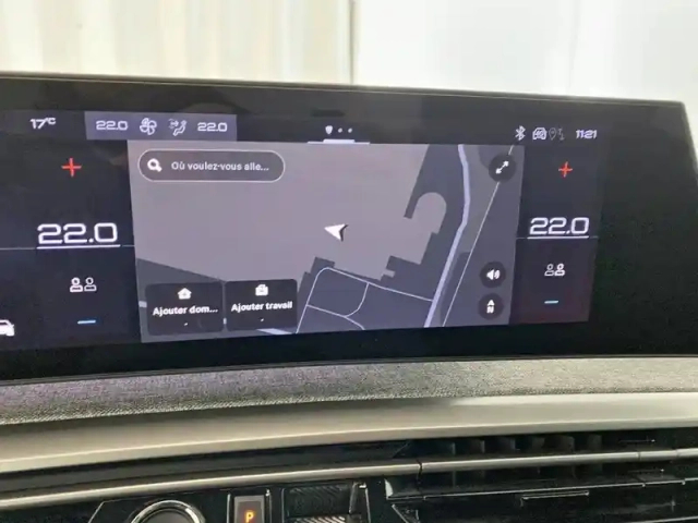 Peugeot 3008 hybrid 145 e-dcs6 — photo 12
