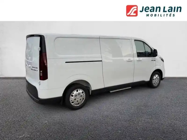 Maxus Edeliver7 deliver7 fourgon l2h1 2.0d 150 ch — photo 5