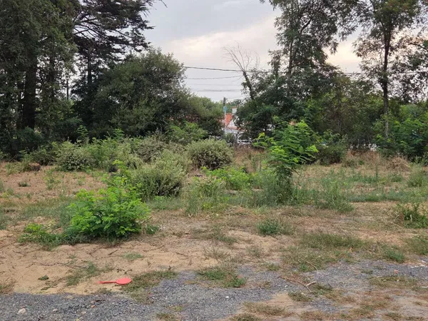 Terrain 930 m²