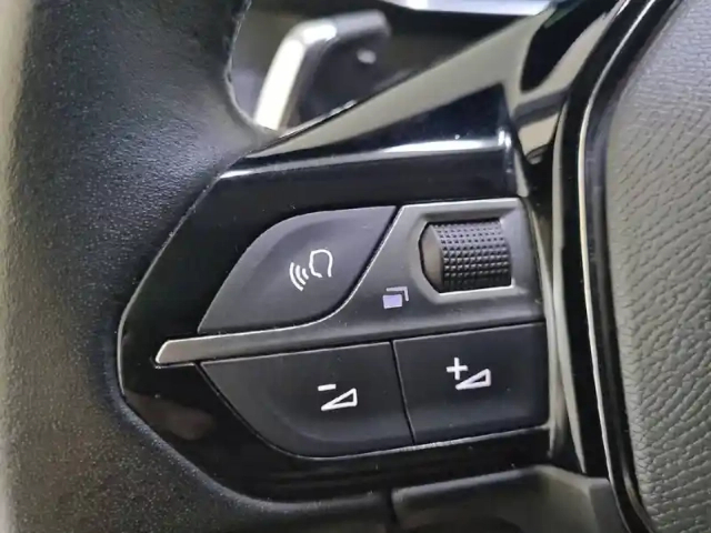 Peugeot 2008 bluehdi 130 s&amp;s eat8 — photo 28
