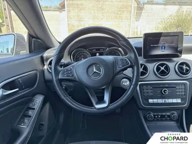 Mercedes Cla 200 d 7g-dct — photo 16