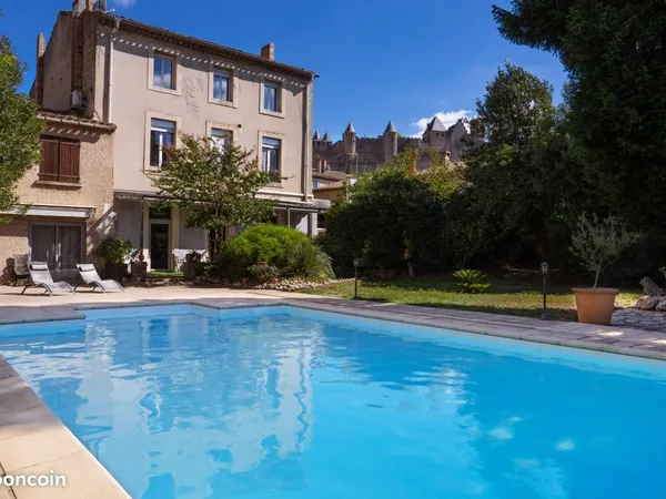 Propriété 12 pièces 450 m²