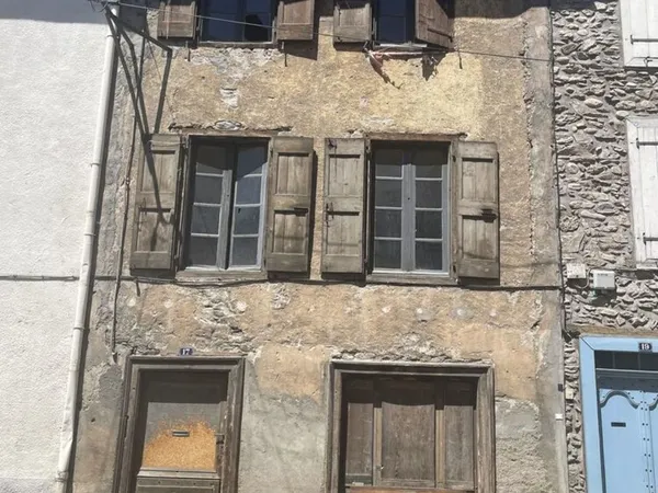 Maison de ville à rénover