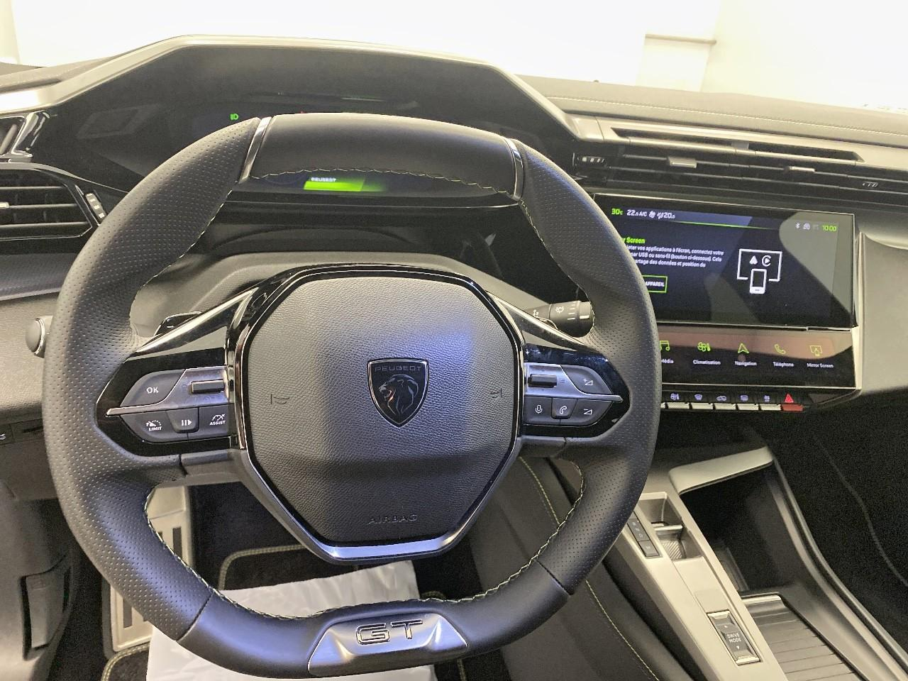 Peugeot 408 hybrid 136 e-dcs6 gt — photo 12