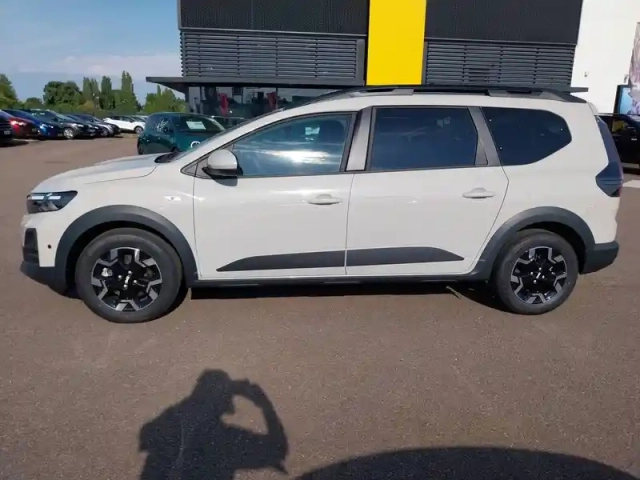 Dacia Jogger eco-g 120 auto 7 pl — photo 22
