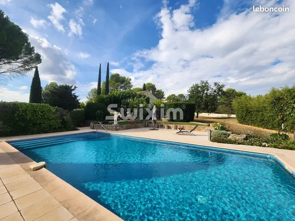 Maison 8 pièces 293 m²