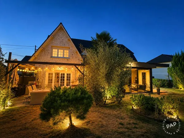 Maison 6 pièces 229 m²