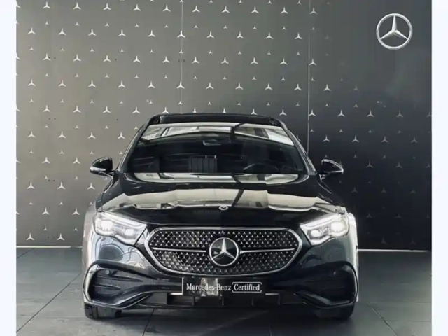 Mercedes Cla sse e 300 e hybrid eq amg l — photo 25