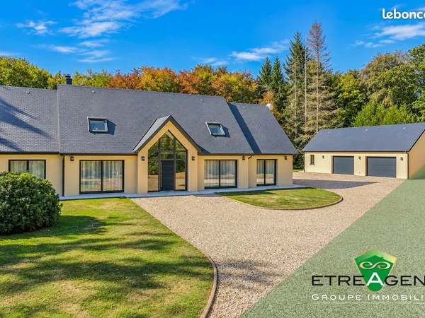 Propriété 6 pièces 215 m²