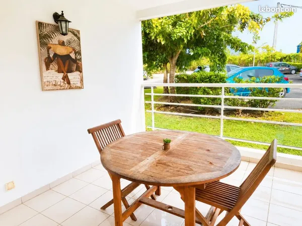 🌴 À LOUER - CHARMANT T2 MEUBLÉ DE 55 m² À SAINT-FRANÇOIS