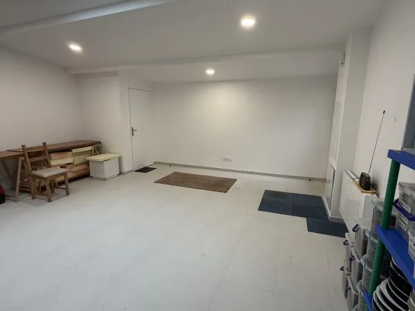 Loue local commercial - 40m²