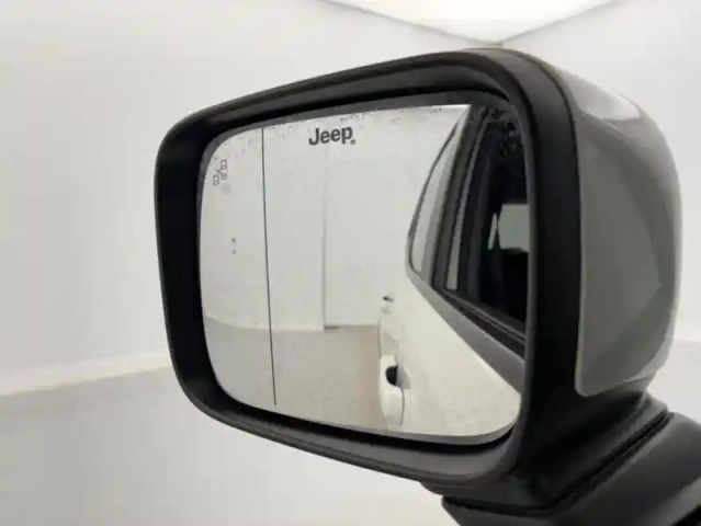 Jeep Renegade 1.3 turbo t4 190ch 4xe limited at6 — photo 29
