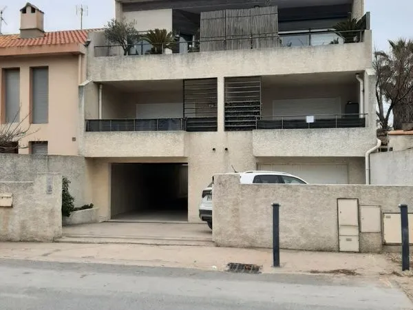 T2 meublé, terrasse,garage