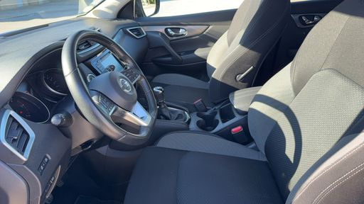 Nissan Qashqai 1.7 dCi 150 4X4 - N-Connecta – 2019 – 60428 km – Diesel – Boîte Manuelle — photo 9