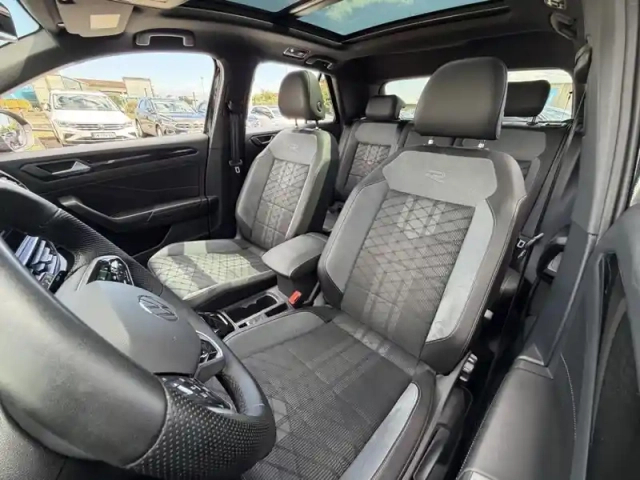 Volkswagen T-Roc 1.5 tsi evo2 150ch r-line dsg7 — photo 14