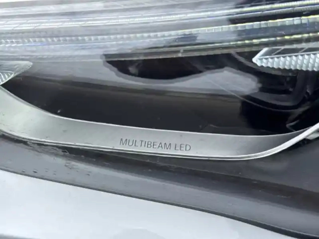 Mercedes Gla 200 d amg line — photo 17