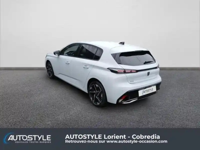 Peugeot 308 1.5 bluehdi 130ch s&amp;s allure eat8 — photo 3